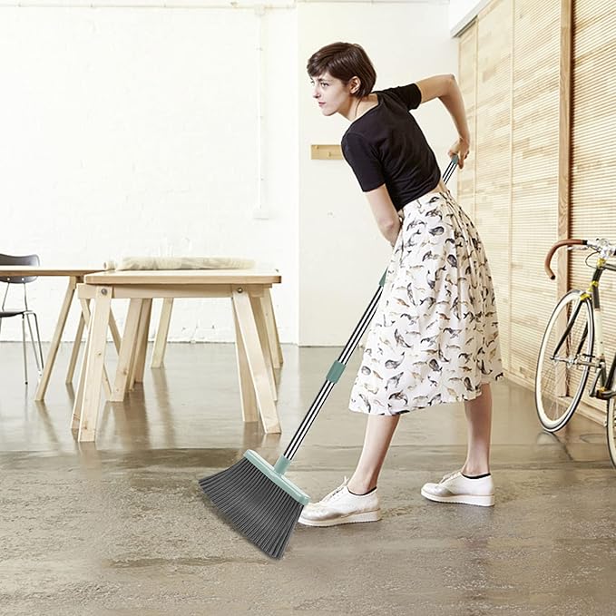 🧹 The Upright Sweeping Must-Have! 🌟